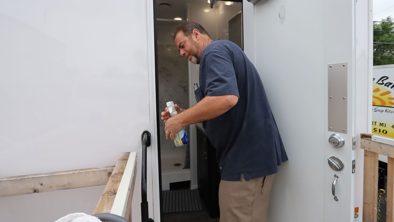 shower drive program